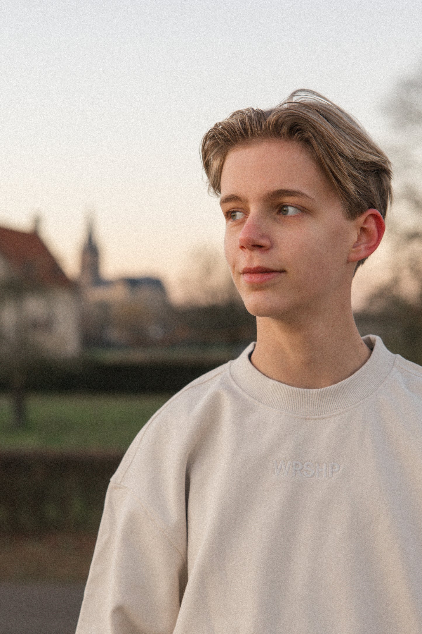 WRSH⁠P Oversized Unisex Sweatshirt – Beige